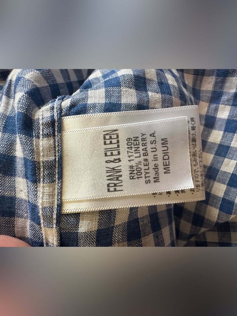 Frank and Eileen Barry blue and white plaid gingham 100% linen popover shirt Med - Picture 5 of 8